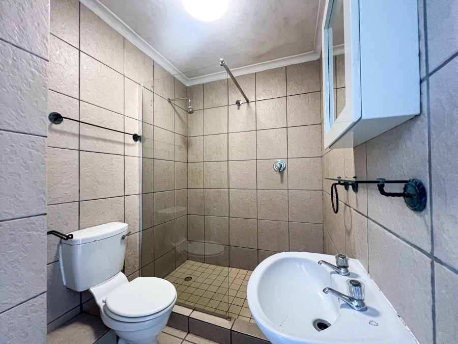 To Let 2 Bedroom Property for Rent in Windsor Park Western Cape